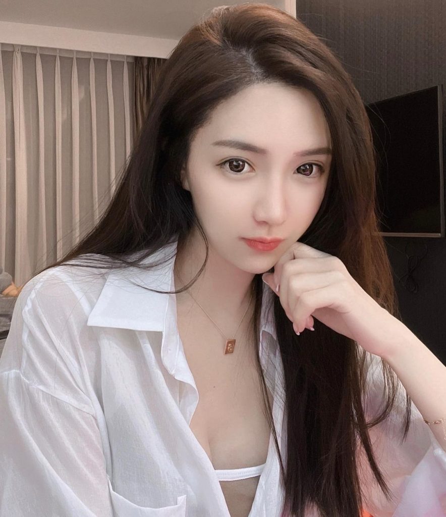 编号FS45 #台湾 有家里自拍 有风景美食逛街旅游照 照片700张+视频66个（可更新）-套图社区-素材第一站