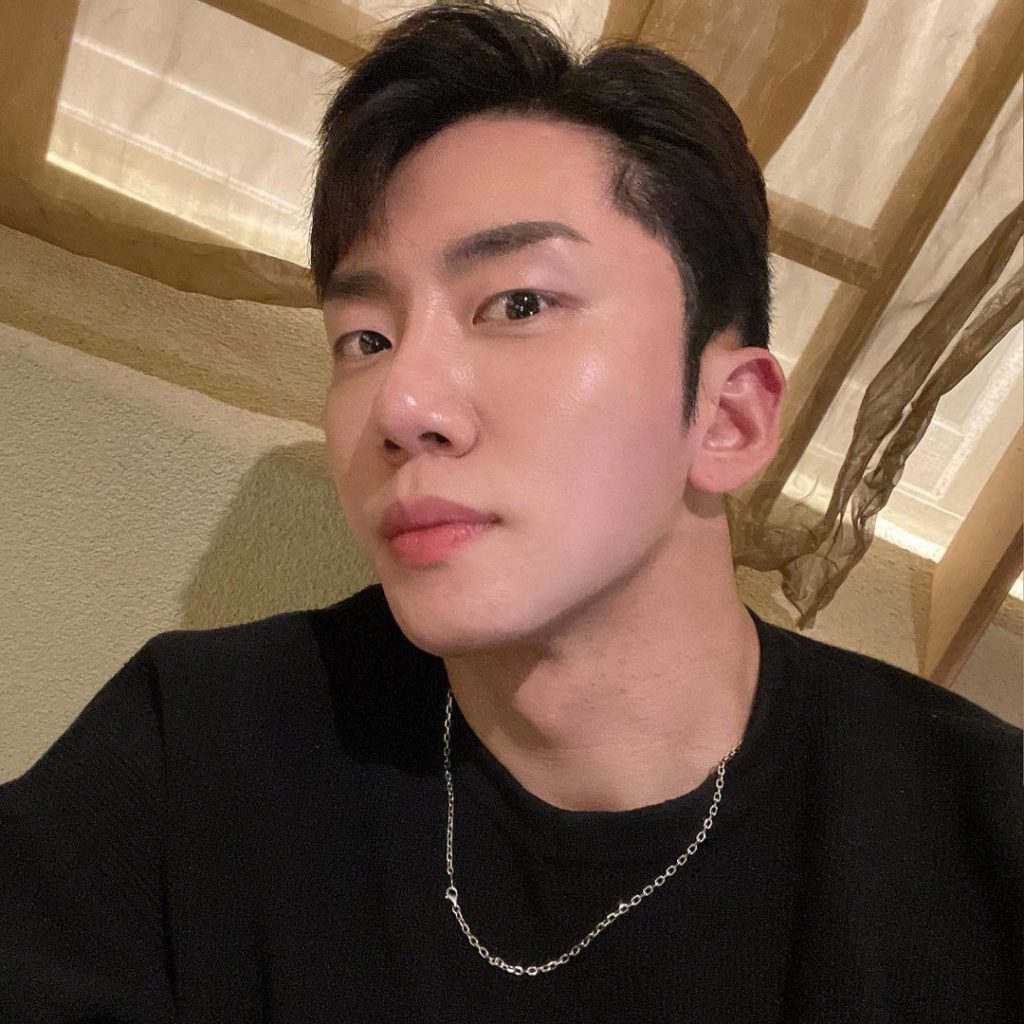 编号FC38 #韩国 游泳 旅游 健身 生活照 居家 朋友照 有自拍视频 自拍照片 风景照 适合虚拟视频》 照片898张+视频132（可更新）-套图社区-素材第一站