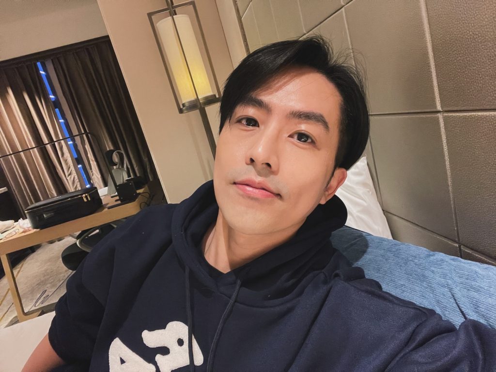 编号A166 #台湾 帅哥 日常 生活 旅游 自拍多1447张照片+视频25个-套图社区-素材第一站