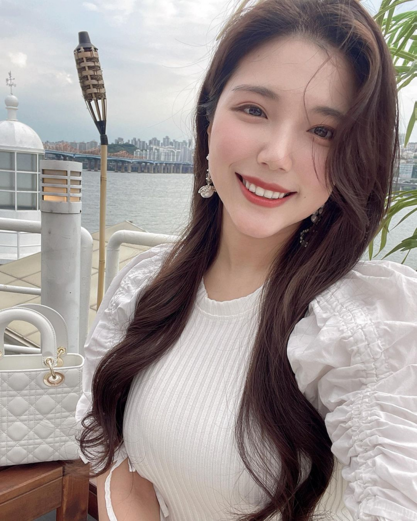 编号L44 #韩国 棒球 冲浪 骑马 生活 旅游 698照片+114视频-套图社区-素材第一站