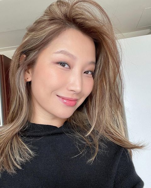 编号PGT79 #亚洲女 宝妈 女儿 生活类素材丰富 较多与同事和好友的互动素材 有居家睡前视频 2941照片+271视频-套图社区-素材第一站