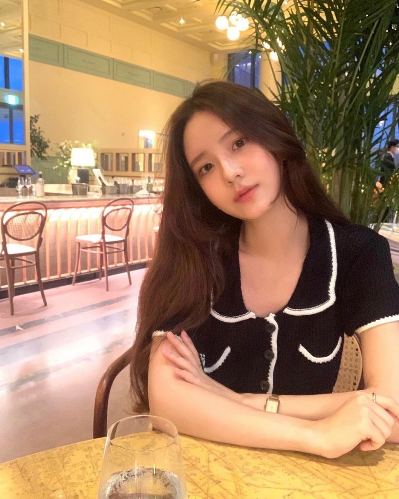 编号MT8 #韩国 宝妈 曝光量较低 日常生活照 旅游 室内外照片 自拍照 闺蜜合照 风景美食    
3260照片+166视频（可更新）-套图社区-素材第一站