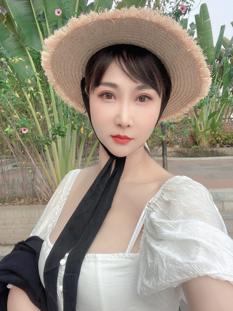 编号GT20 #亚洲女 少妇 踏青 露营 宝妈 穿藏族服装 旅游 照片588张+视频25个-套图社区-素材第一站