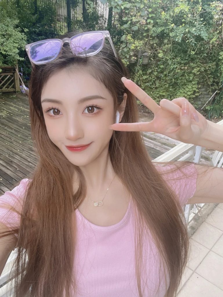 编号HNN34 #亚洲女 性感 少妇 旅游 自拍 美食照片371+视频80-套图社区-素材第一站