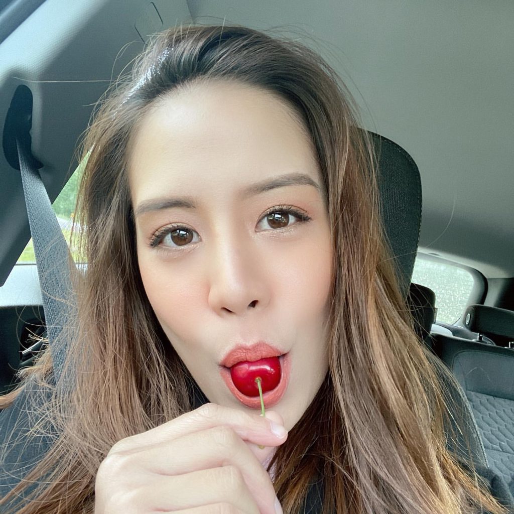 编号KS112 #泰国 美女 生活 旅游 视频有部分比较长的 1102张照片+视频73个-套图社区-素材第一站