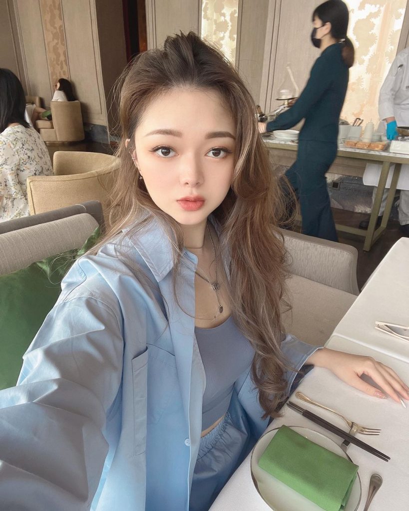 编号ED80 #国内女 曝光量低 自拍照多 美食 欧美旅游 生活素材 1618照片+52视频（可更新）-套图社区-素材第一站