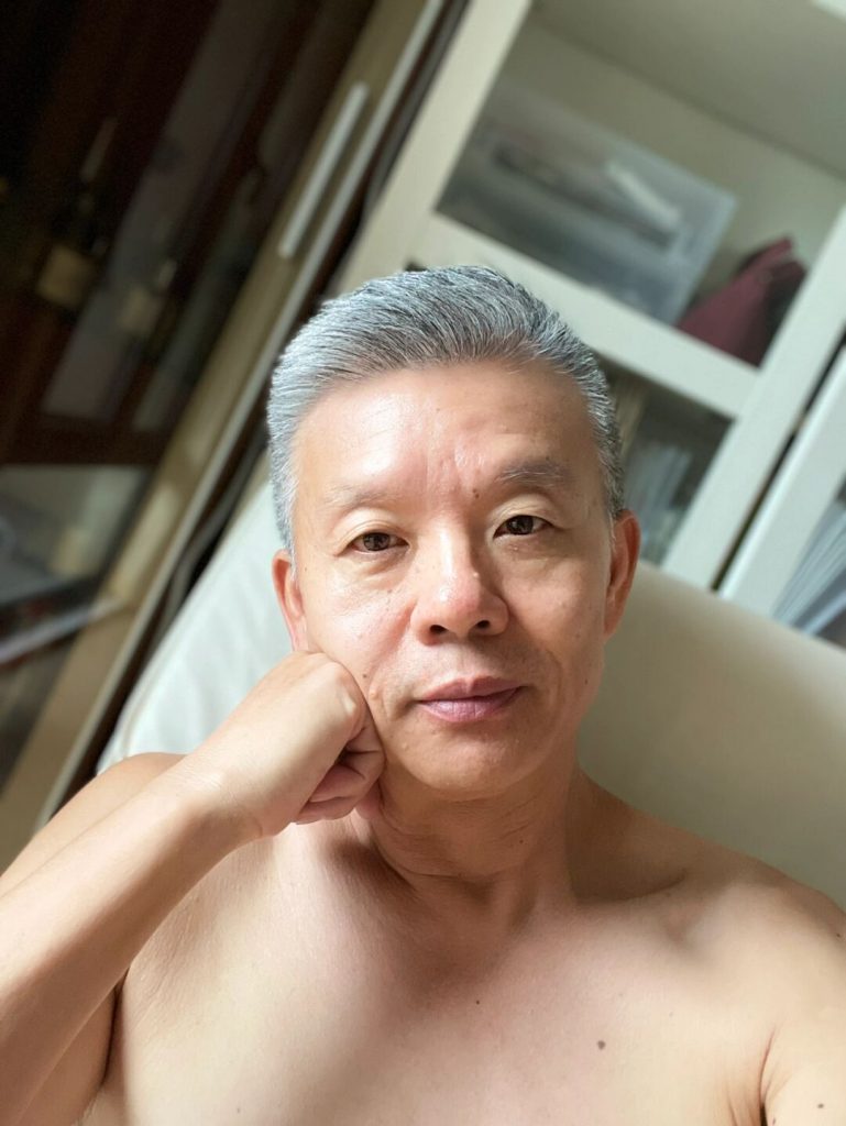 编号FC53 亚洲男 老大爷 健身 游泳 旅游 朋友家人照 室内外照片
有自拍照片 适合虚拟视频 照片716张+视频111个（可更新）-套图社区-素材第一站