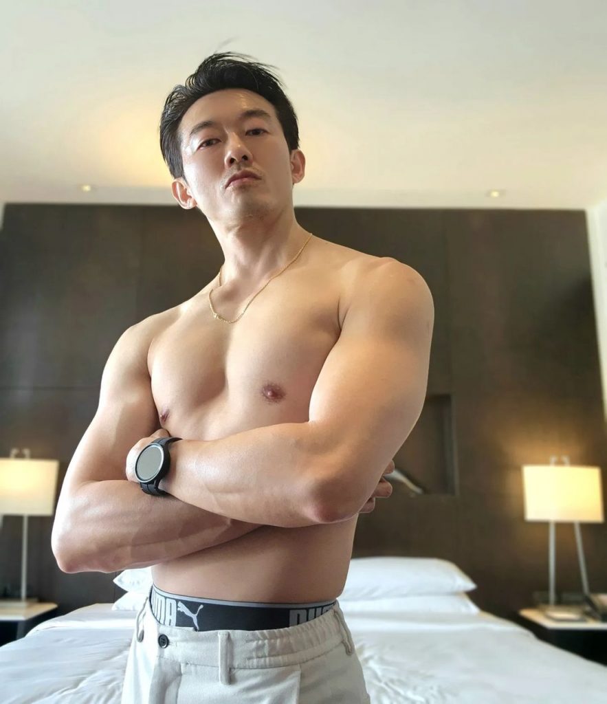 编号FS82 #华裔 #美国（医生）有家里 朋友 看病 跟朋友聚餐 照片736张+视频18个（可更新）-套图社区-素材第一站