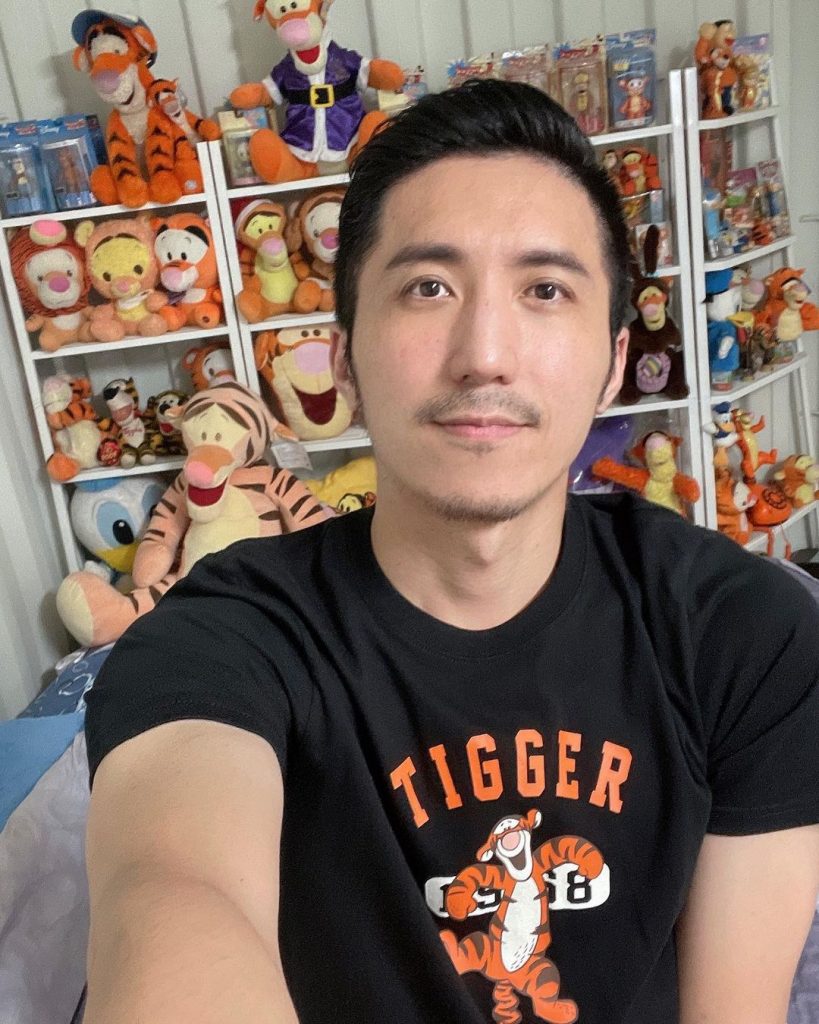 编号FS81 #台湾 大叔 视频居和朋友聚餐视频 有家里自拍照 有外出游玩 聚餐照片 照片991张 视频59个（可更新）-套图社区-素材第一站