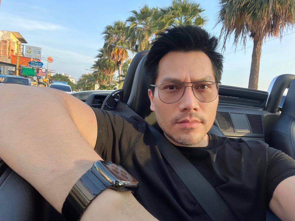 编号GG2315 #亚洲 男子 飞行员 生活照 1275张照片+视频40个-套图社区-素材第一站